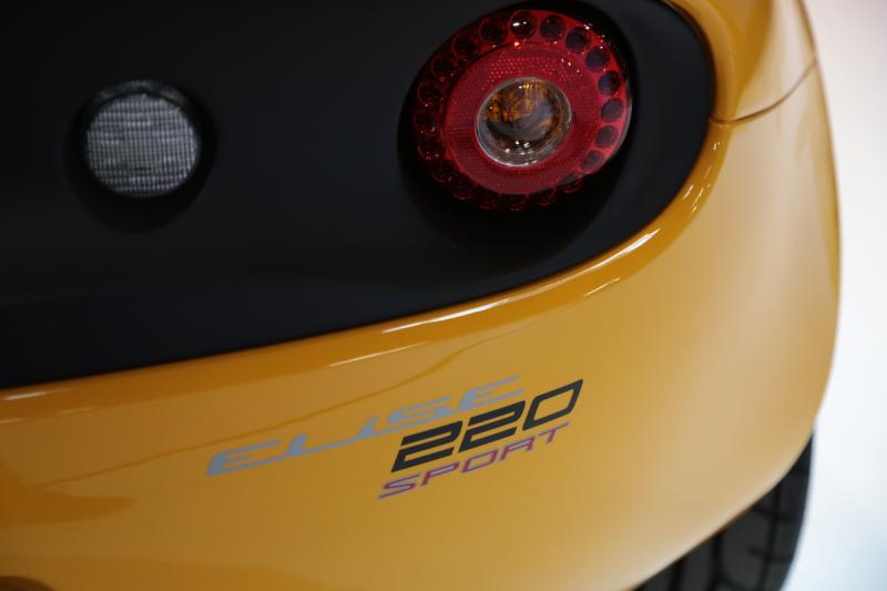  - Lotus Elise 220 Sport | nos photos depuis le Mondial de l'Auto 2018